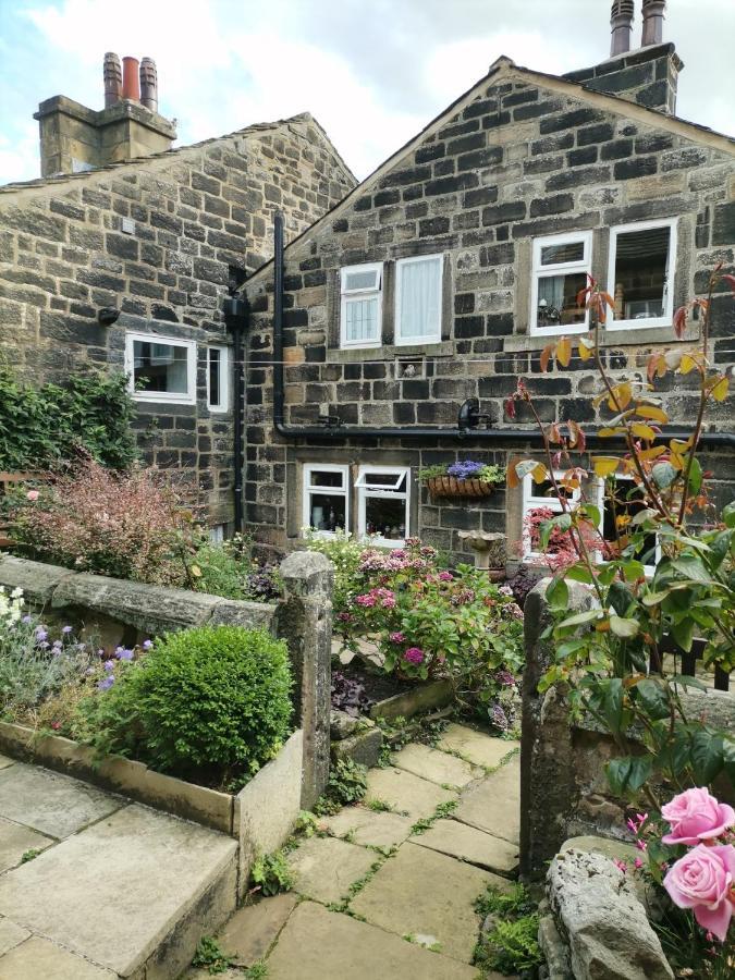 The Cross Inn Hebden Bridge Exterior foto